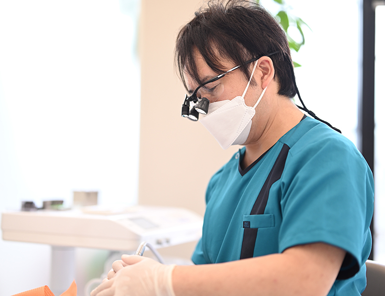 千葉市中央区の歯医者、医療法人社団 秀幸会 千葉スマイル歯科&矯正歯科のニッケルチタンファイル