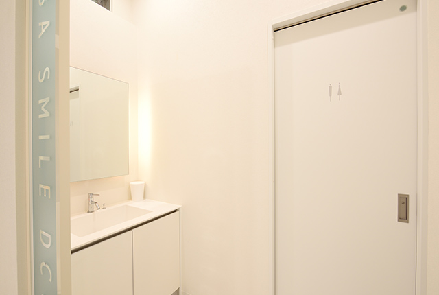 千葉市中央区（東千葉）の歯医者、医療法人社団 秀幸会 千葉スマイル歯科&矯正歯科