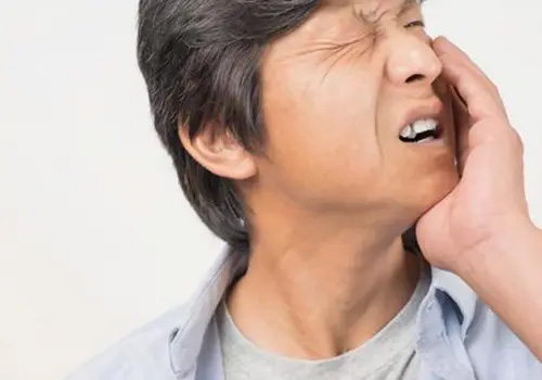 千葉市中央区の歯医者、医療法人社団 秀幸会 千葉スマイル歯科&矯正歯科の顎関節症